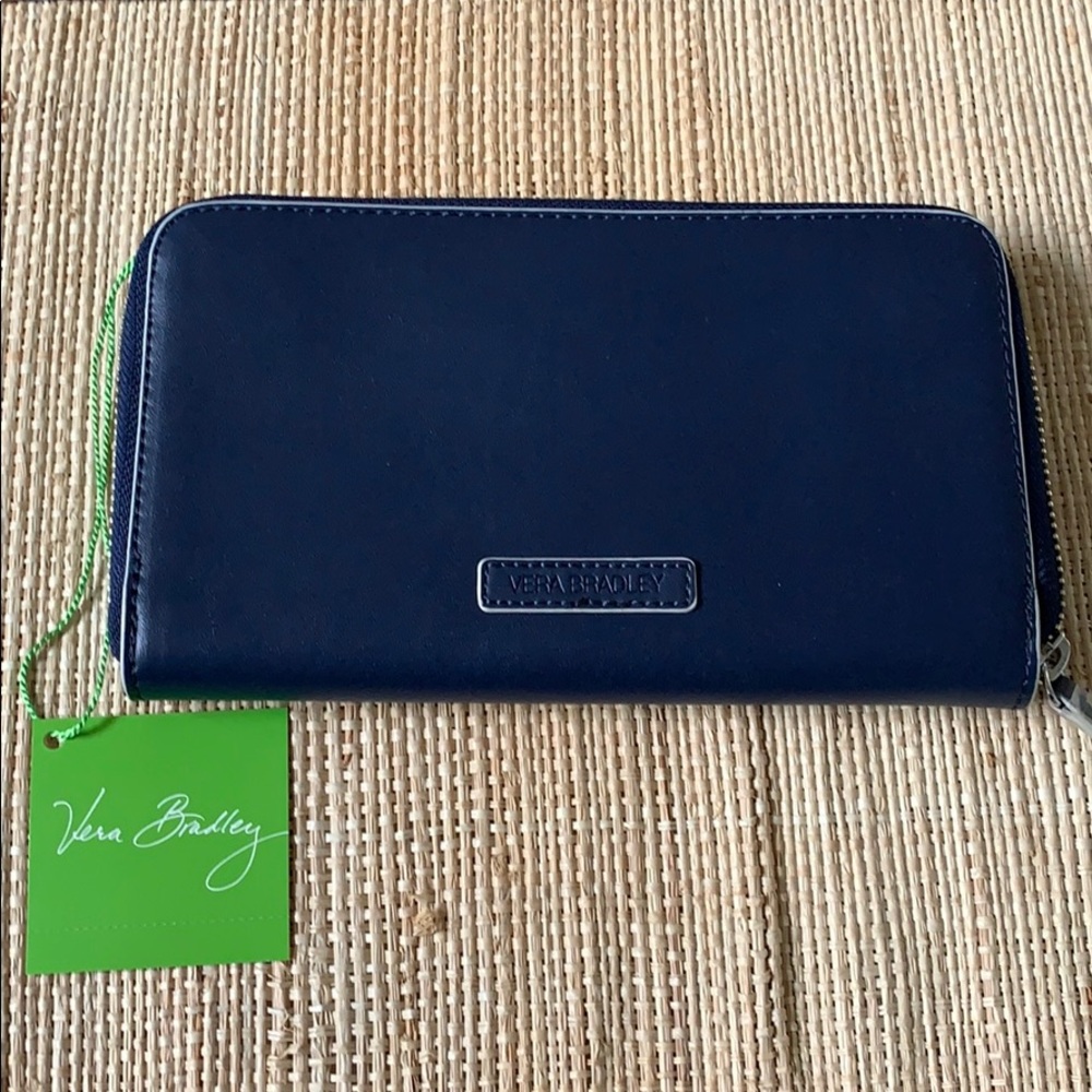 Vera Bradley Accordion Wallet/ NWT/Retails $58.